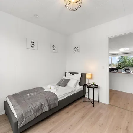 Vinful: Premium-apartment Mit Balkon Und Parkplatz Apartamento *