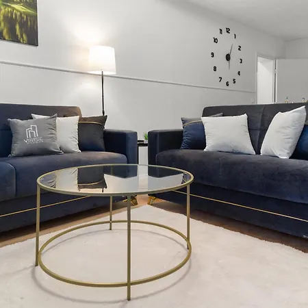 Vinful: Premium-apartment Mit Balkon Und Parkplatz