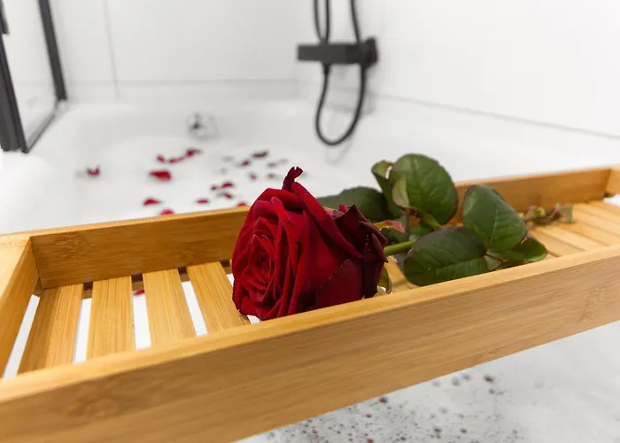 Vinful: Premium-apartment Mit Balkon Und Parkplatz